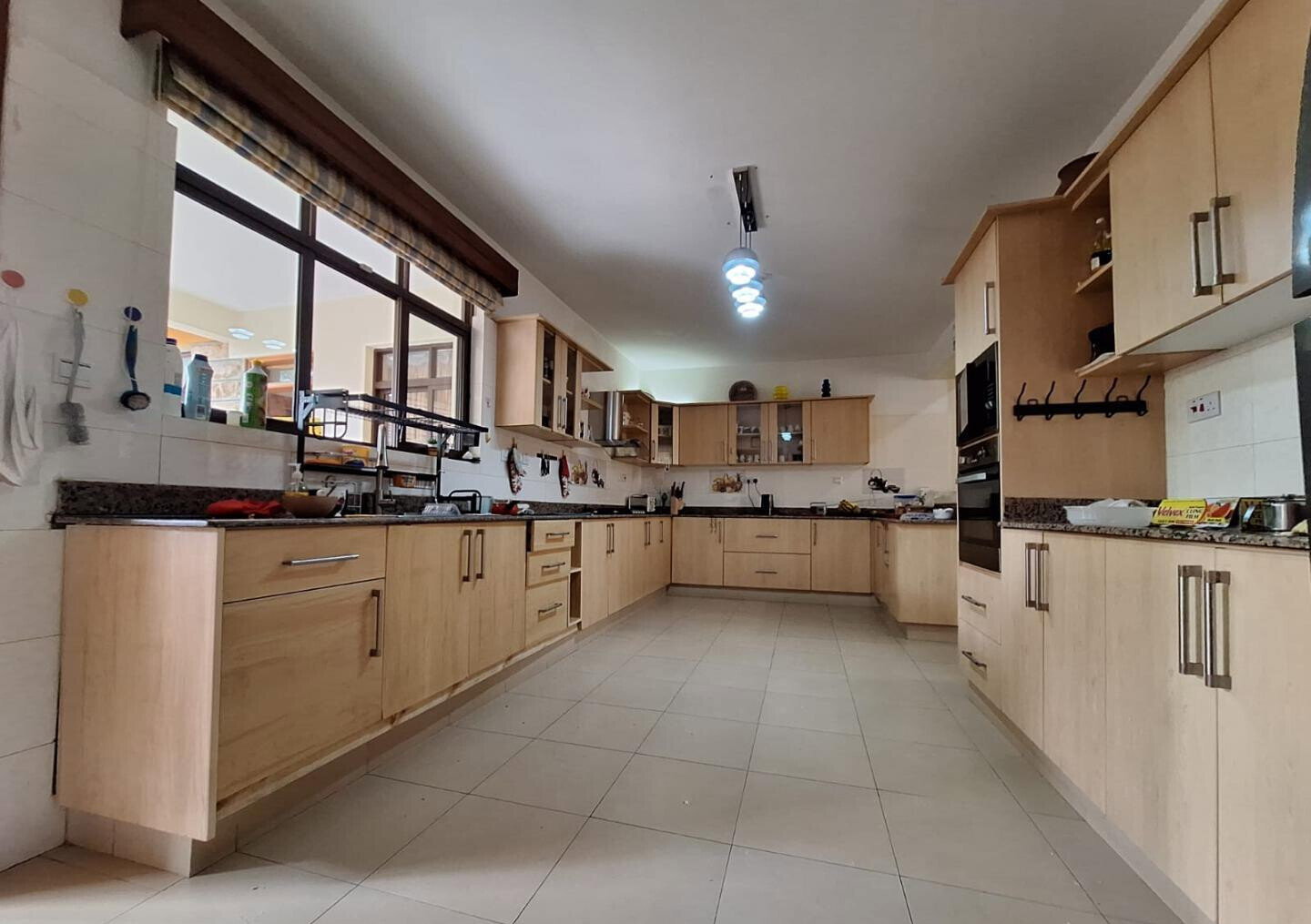 4BR All-Ensuite Townhouse with Study & Private Balcony - Kileleshwa
