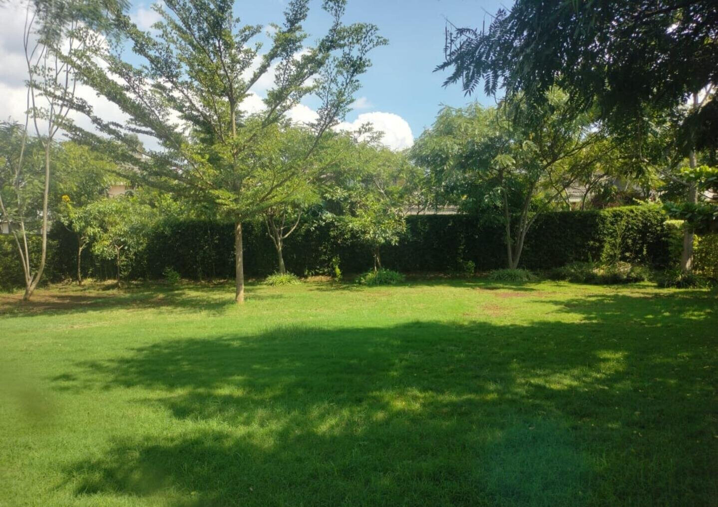 Design-Led 4BR Townhouse Near UN & Two Rivers - Ridgeways