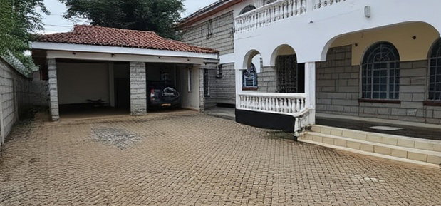 5bdrm Mansion in Elgonview for sale