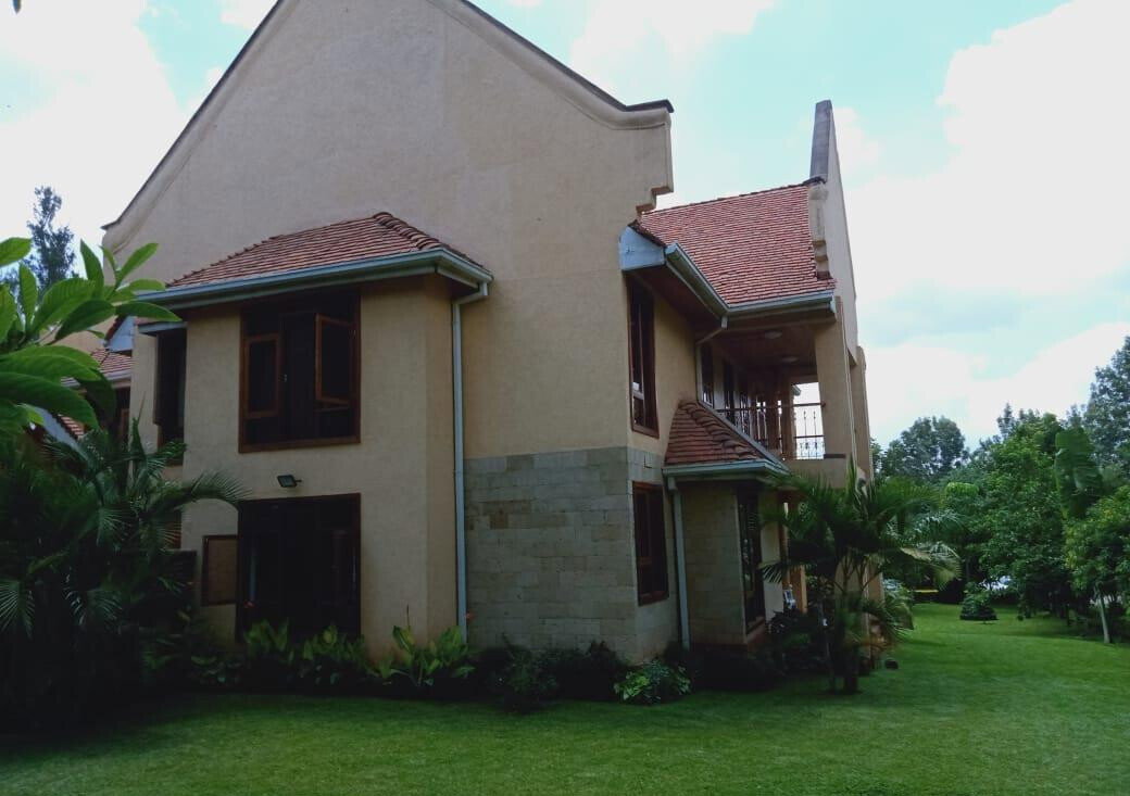 4-Bed Townhouse with Manicured Gardens – Karen, Nairobi