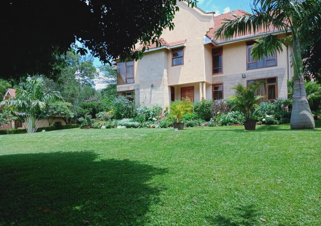 4-Bed Townhouse with Manicured Gardens – Karen, Nairobi