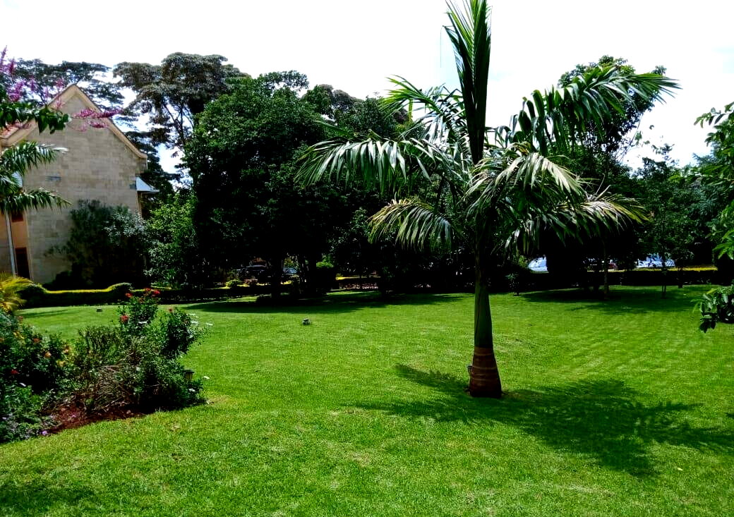 4-Bed Townhouse with Manicured Gardens – Karen, Nairobi