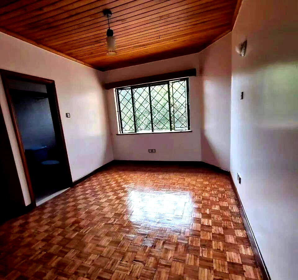 4BR Townhouse with Pool & Gym in Gated Lavington Estate