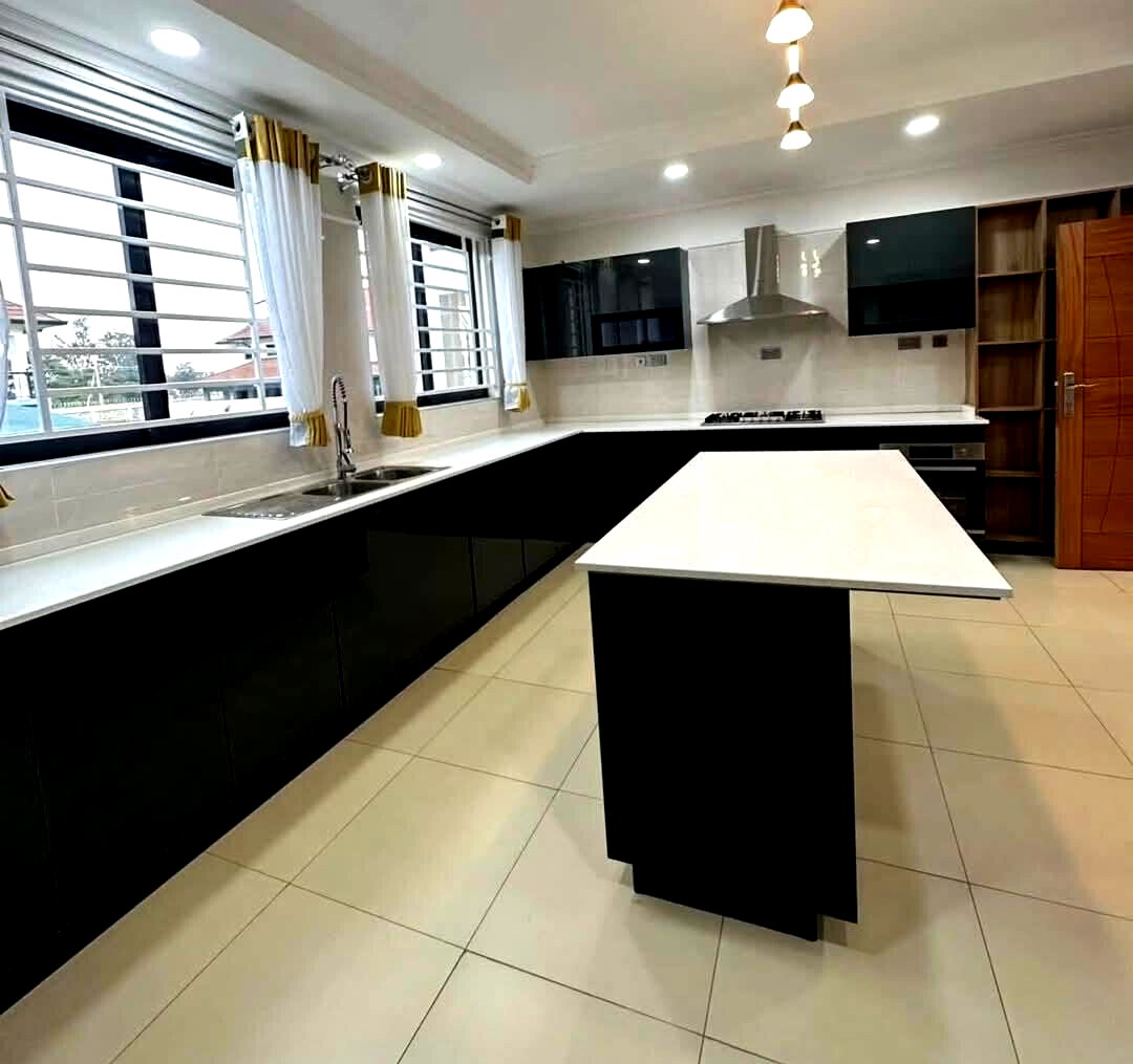 New 4BR All-Ensuite Villa with Gym & Study - Runda