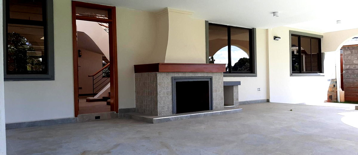 5-Ensuite Townhouse with Fireplace & DSQ in 4-Unit Gated Estate - Lower Kabete