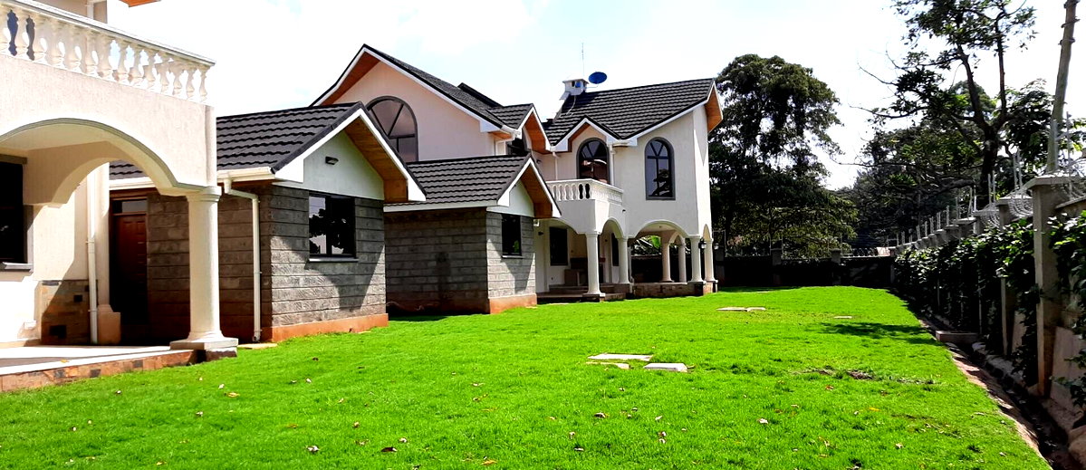 5-Ensuite Townhouse with Fireplace & DSQ in 4-Unit Gated Estate - Lower Kabete