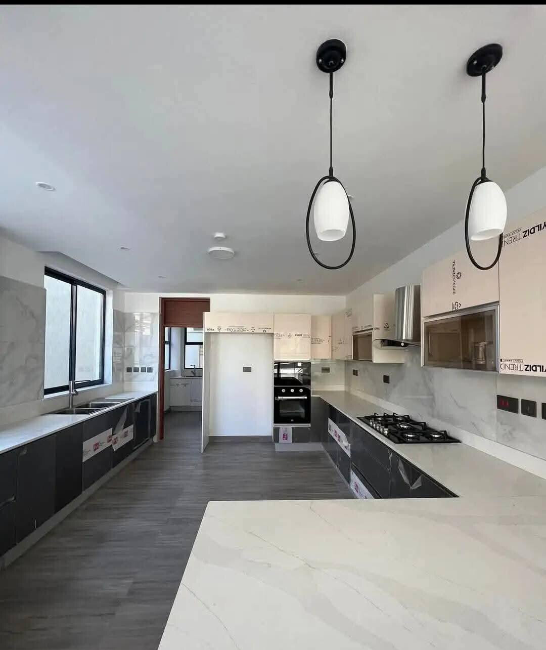 5-Ensuite Villa in Gated 8-Unit Scheme with Solar - Lavington