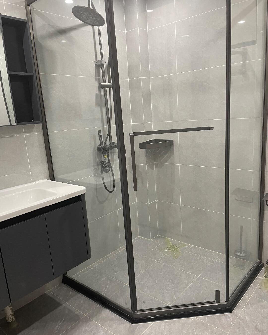 3BR All-Ensuite with Heated Pool & Rooftop BBQ - Lavington