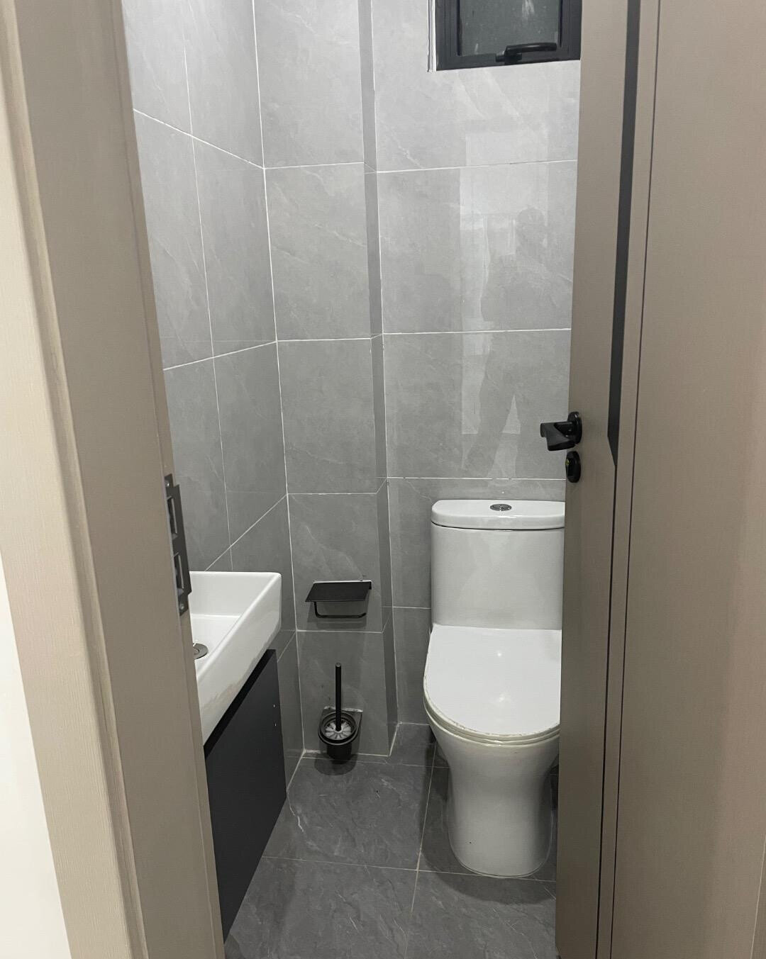 3BR All-Ensuite with Heated Pool & Rooftop BBQ - Lavington