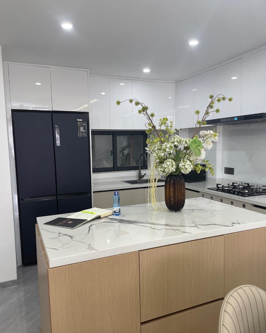 3BR All-Ensuite with Heated Pool & Rooftop BBQ - Lavington