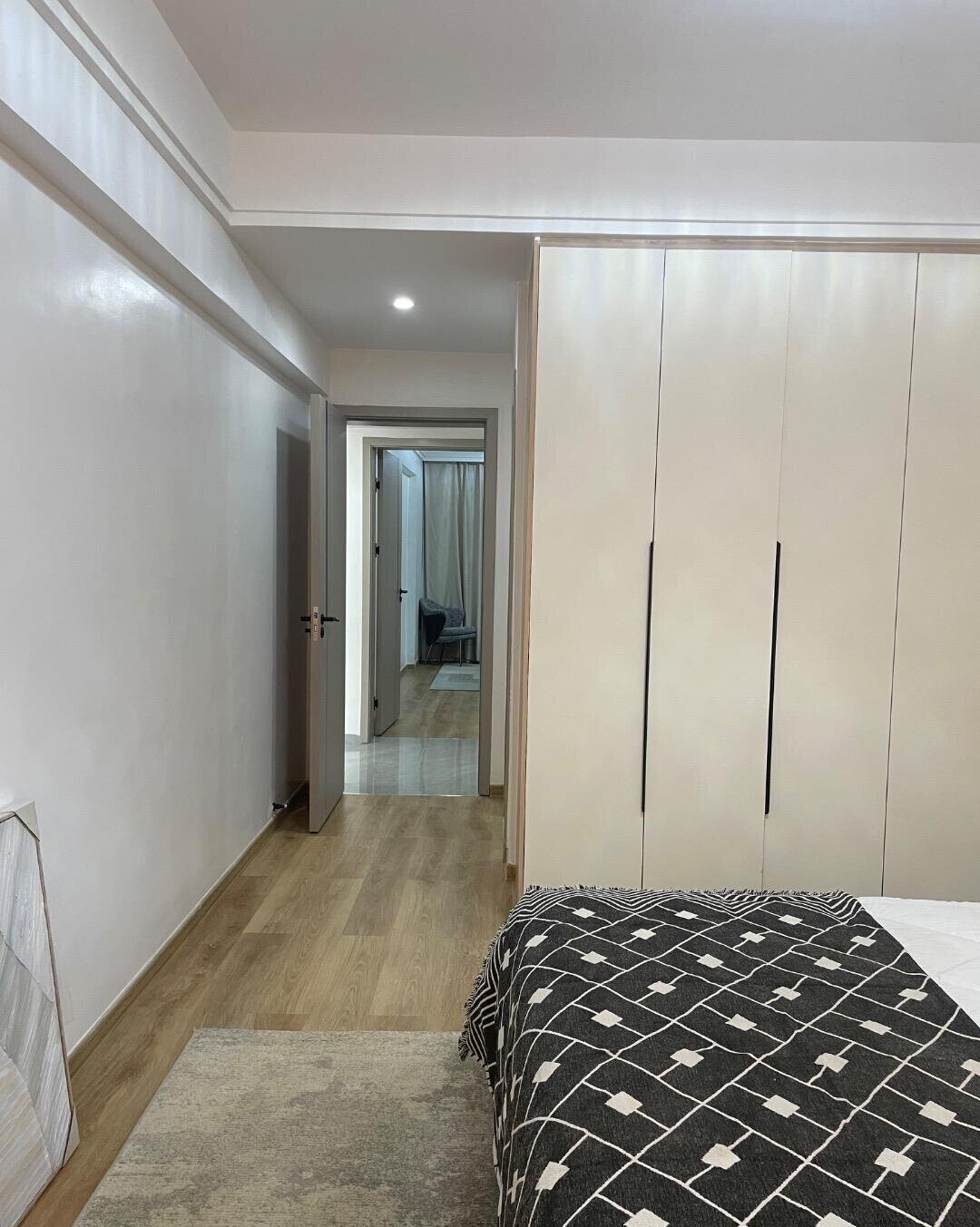3BR All-Ensuite with Heated Pool & Rooftop BBQ - Lavington