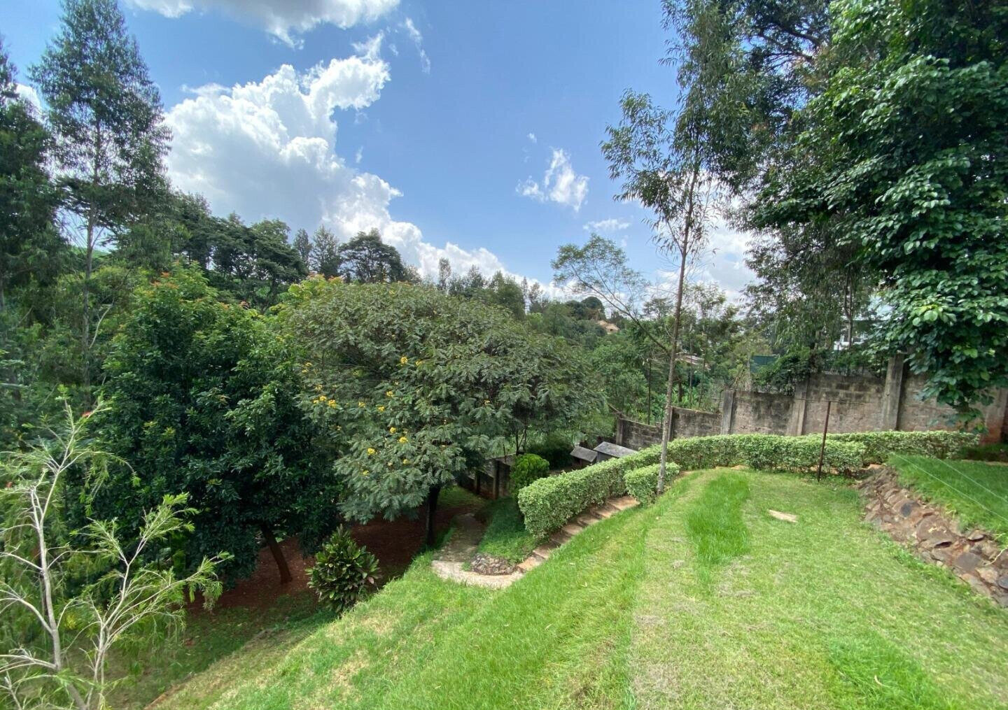 KSh 300K 5BR Mansion