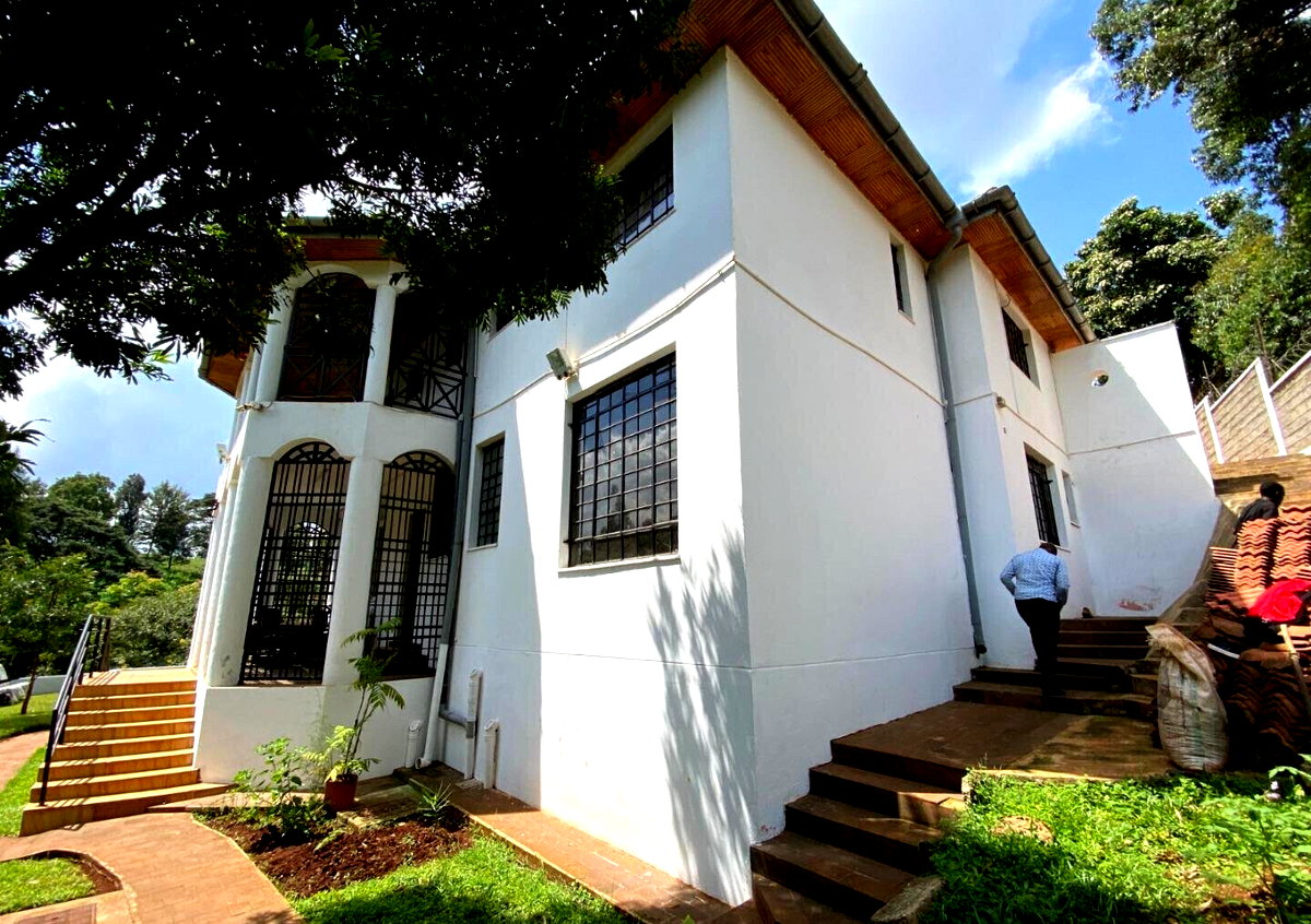 KSh 300K 5BR Mansion