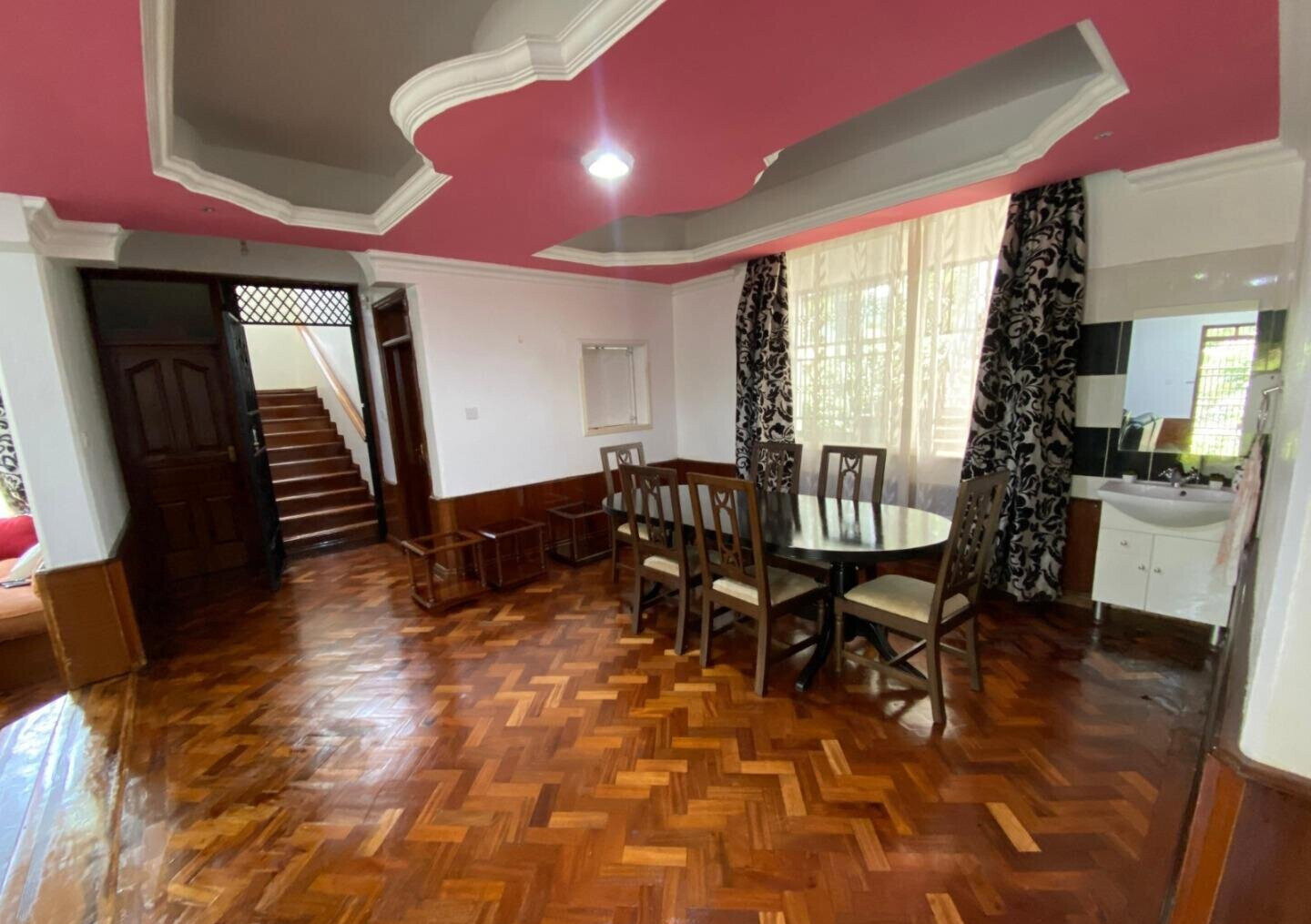 KSh 300K 5BR Mansion