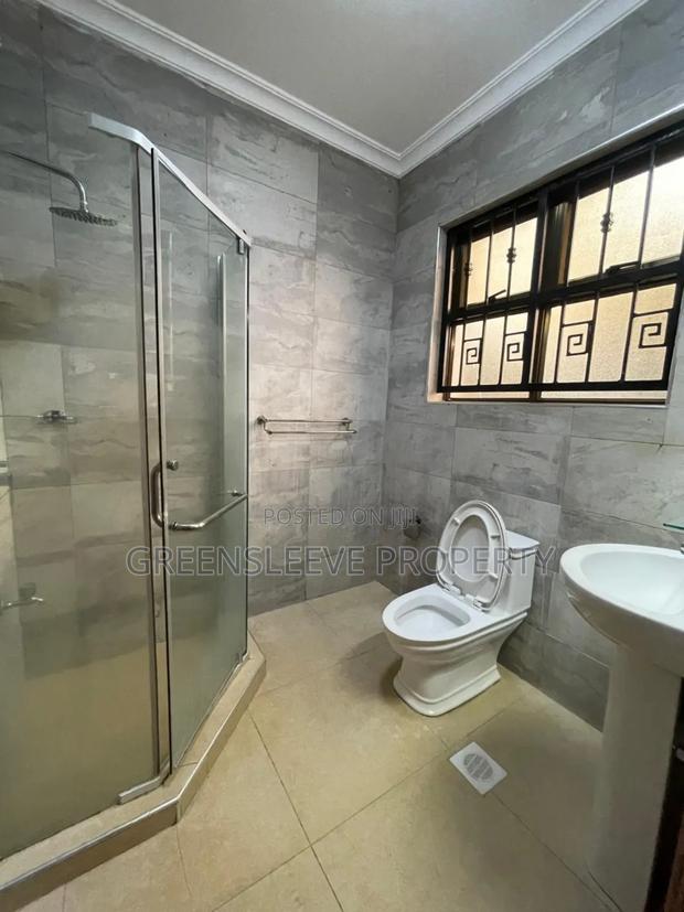 3bdrm House in Karen for rent