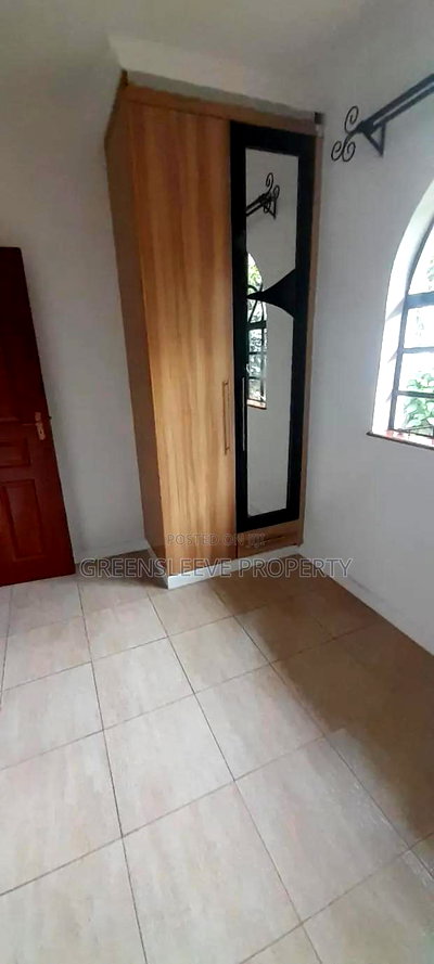 3bdrm House in Karen for rent - Image 12