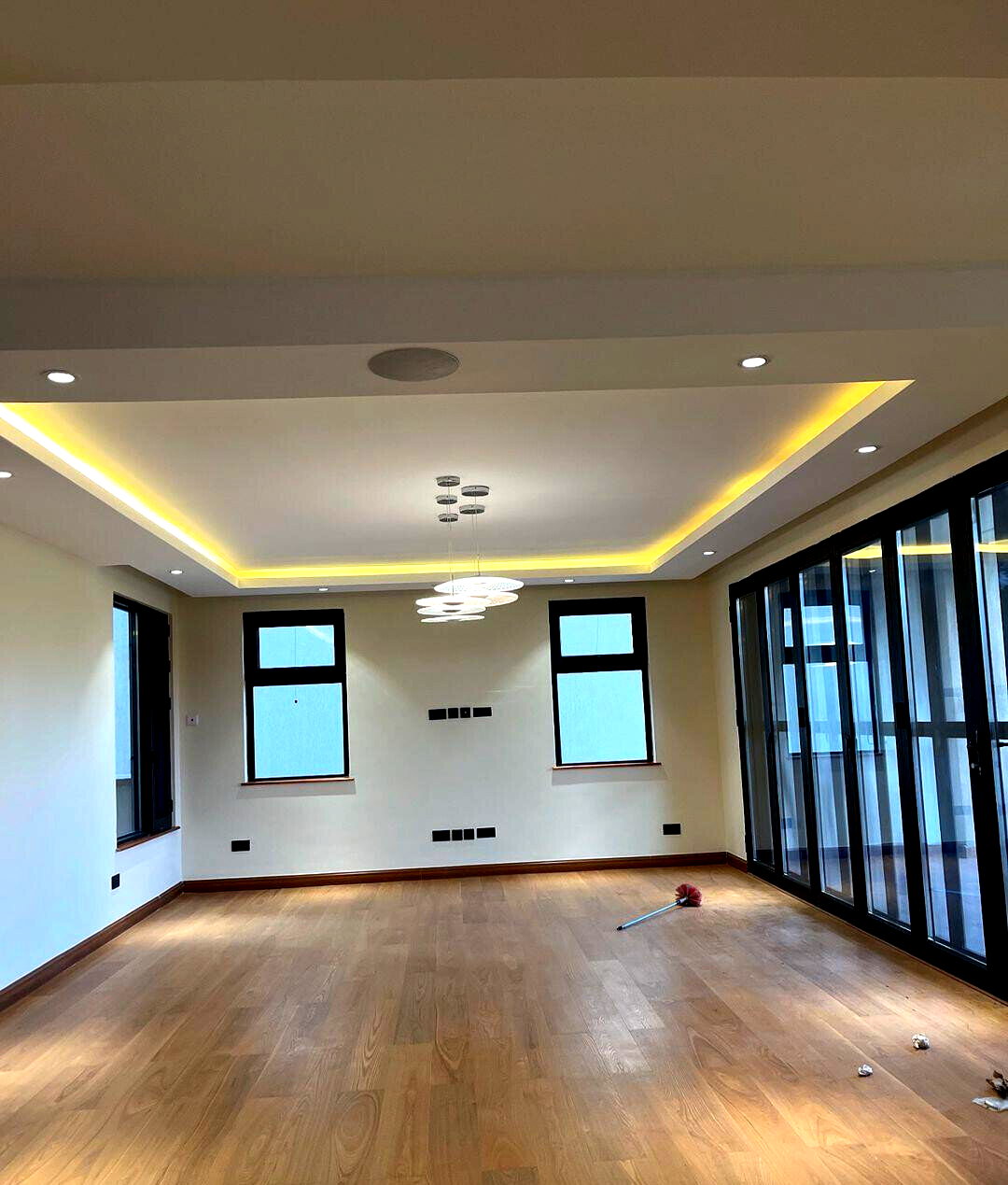 Newly Built 5-Ensuite Townhouse with Gym & Pool - Lavington