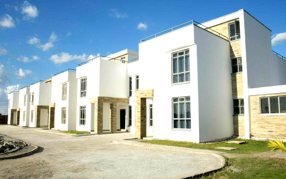 5BR Mansionette in Gated Community with Solar - Syokimau