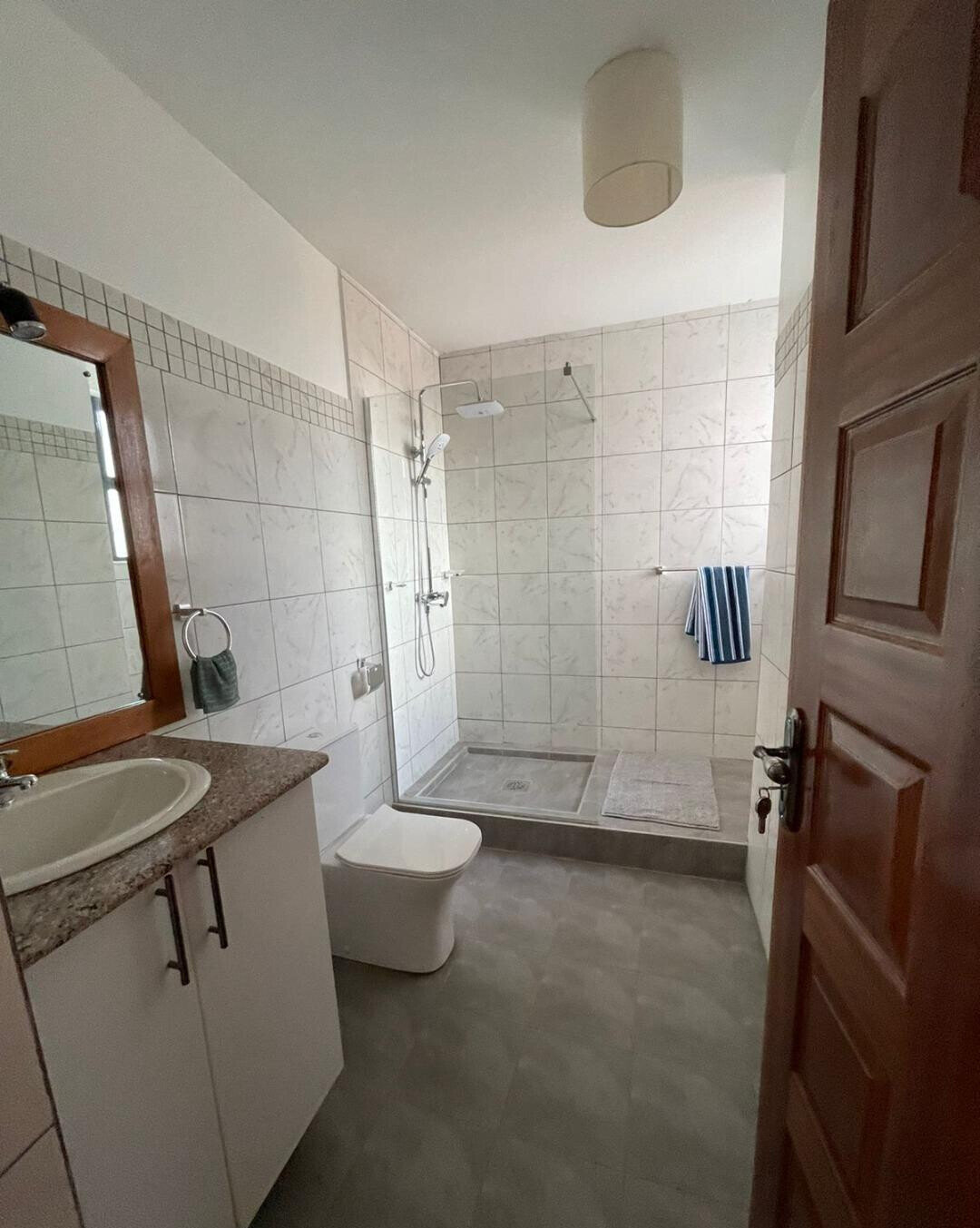 5BR Mansionette in Gated Community with Solar - Syokimau