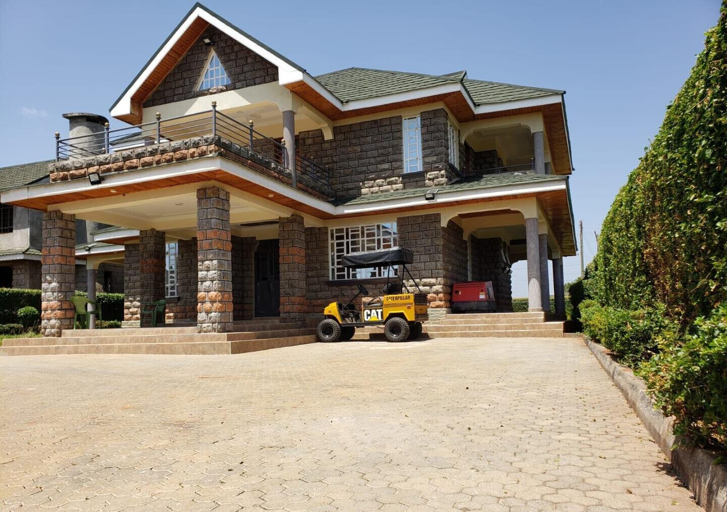 4BR All-Ensuite Townhouse with Guest Wing & DSQ - Thika Greens