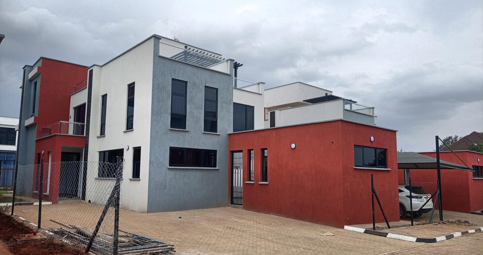 4BR All-Ensuite Townhouse on 50x100 - Membley, Ruiru