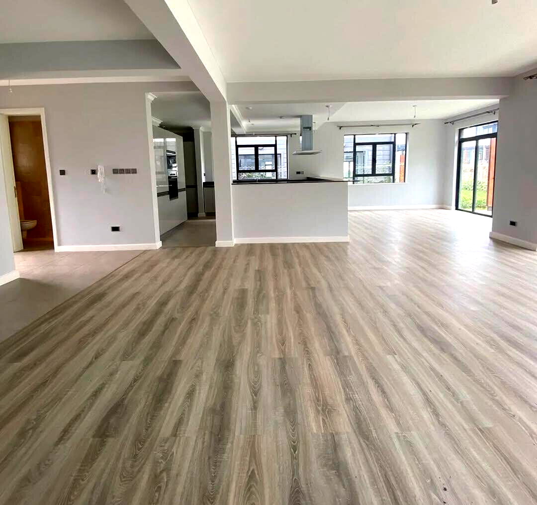 3BR All-Ensuite Townhouse with Pool & Gym - Runda