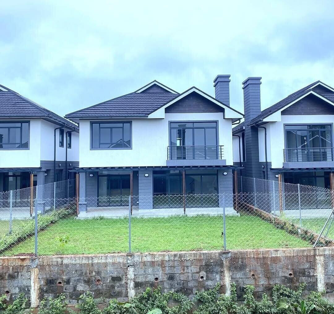 3BR All-Ensuite Townhouse with Pool & Gym - Runda