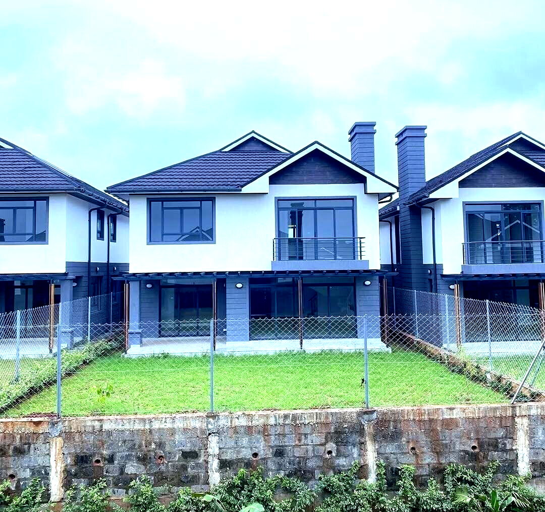 3BR All-Ensuite Townhouse with Pool & Gym - Runda