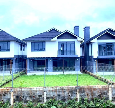 3BR All-Ensuite Townhouse with Pool & Gym - Runda