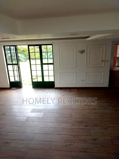 4bdrm Maisonette in Kerarapon Drive, for sale - Image 9