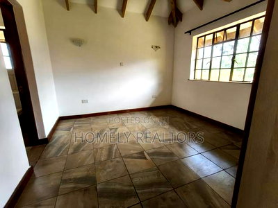 4bdrm Maisonette in Kerarapon Drive, for sale - Image 13