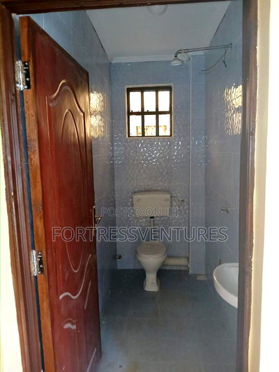 2bdrm Apartment in Bismark Area for rent - Image 11