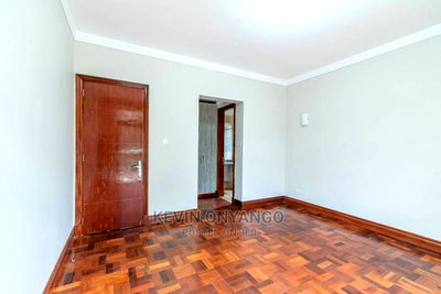 5bdrm Villa in Karen for Rent - Image 12