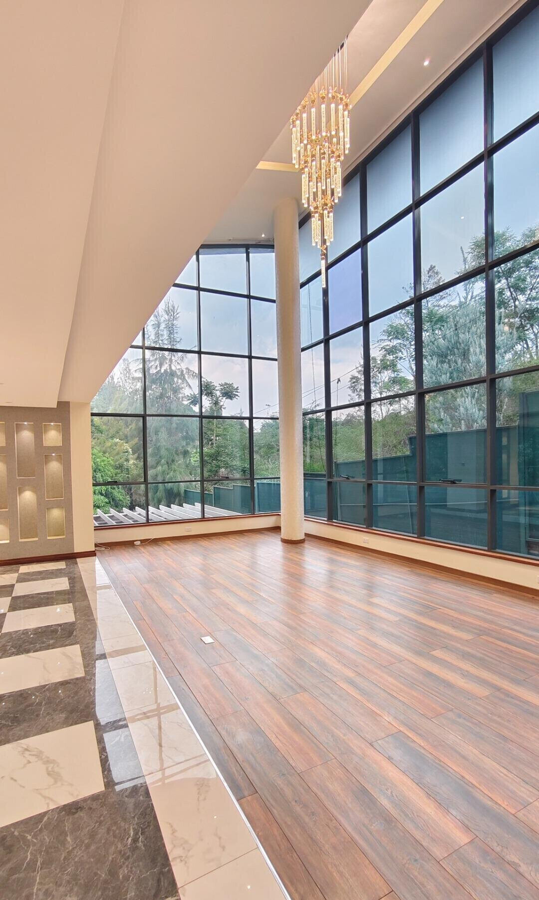 Quarter Acre Luxury Home for Rent