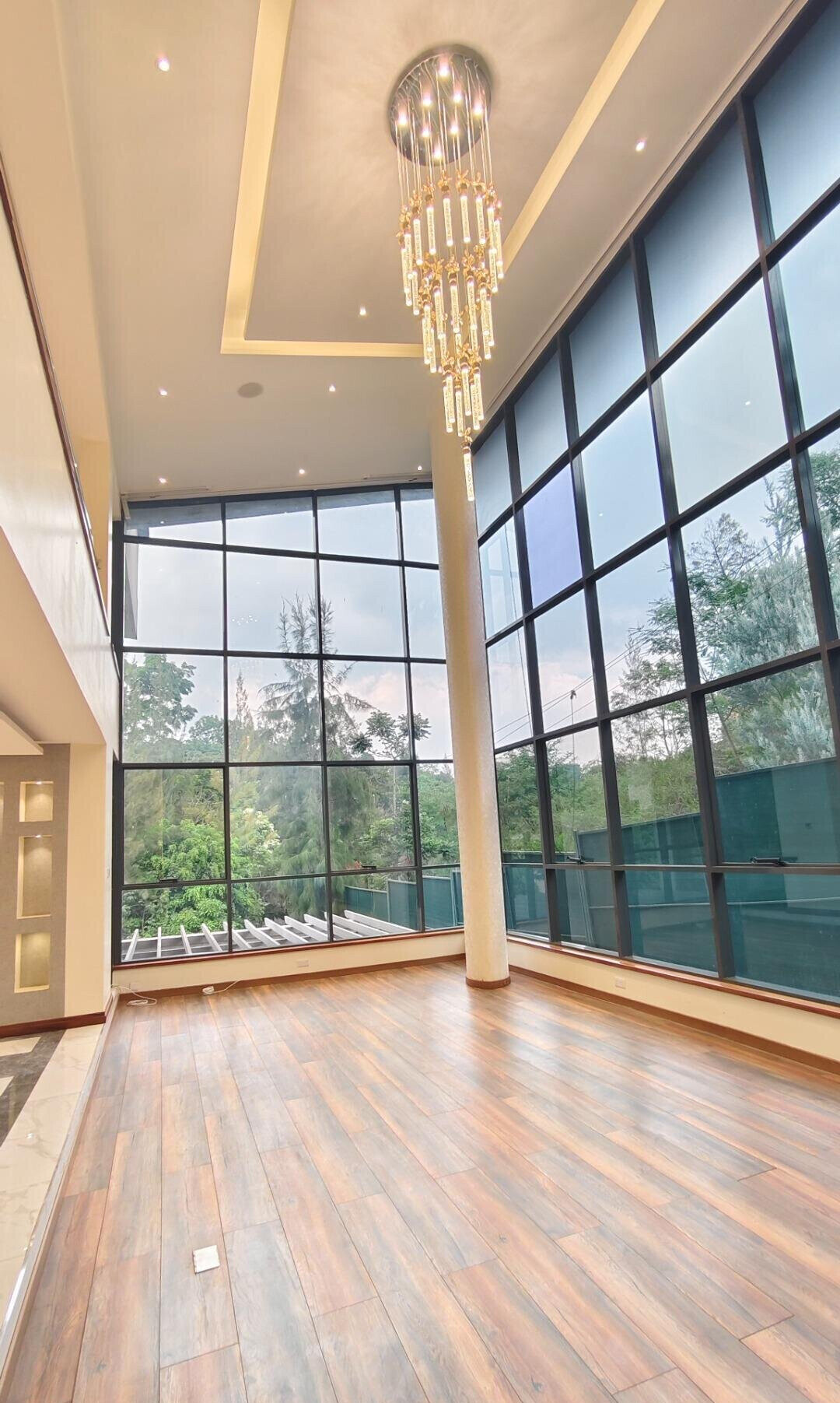 Quarter Acre Luxury Home for Rent