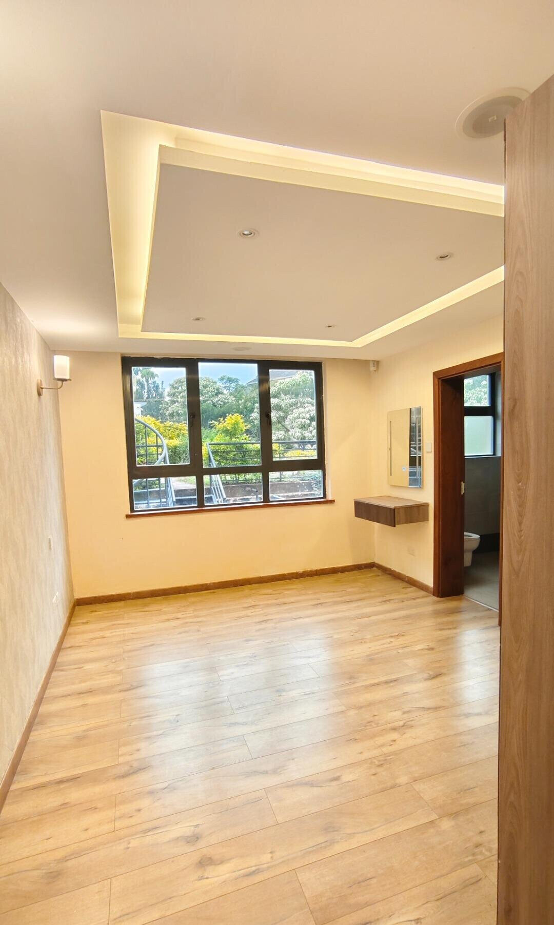 Quarter Acre Luxury Home for Rent
