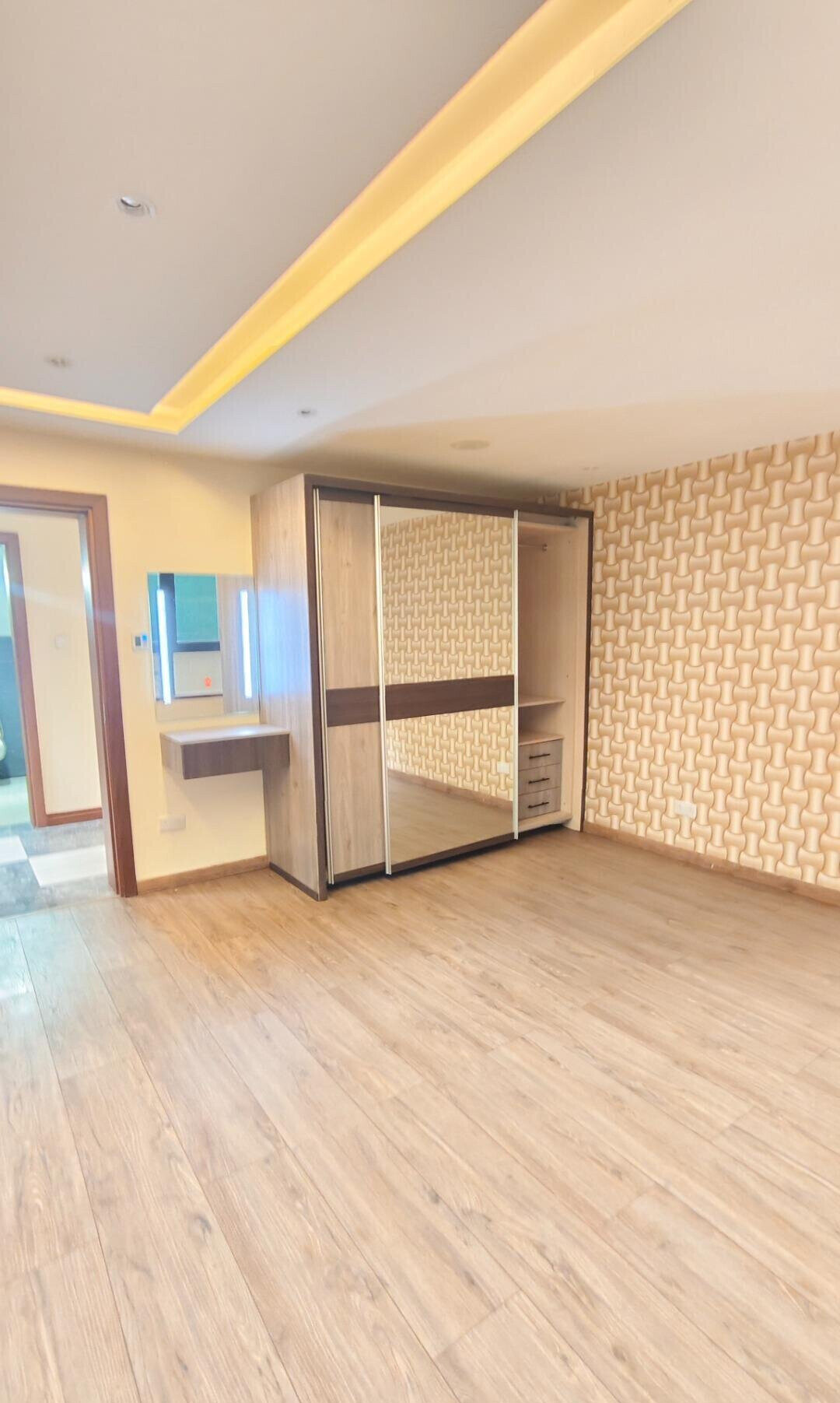 Quarter Acre Luxury Home for Rent