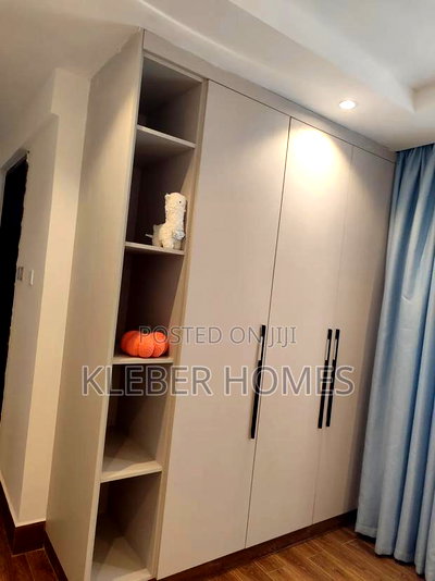 4bdrm Apartment in Parklands for sale - Image 15