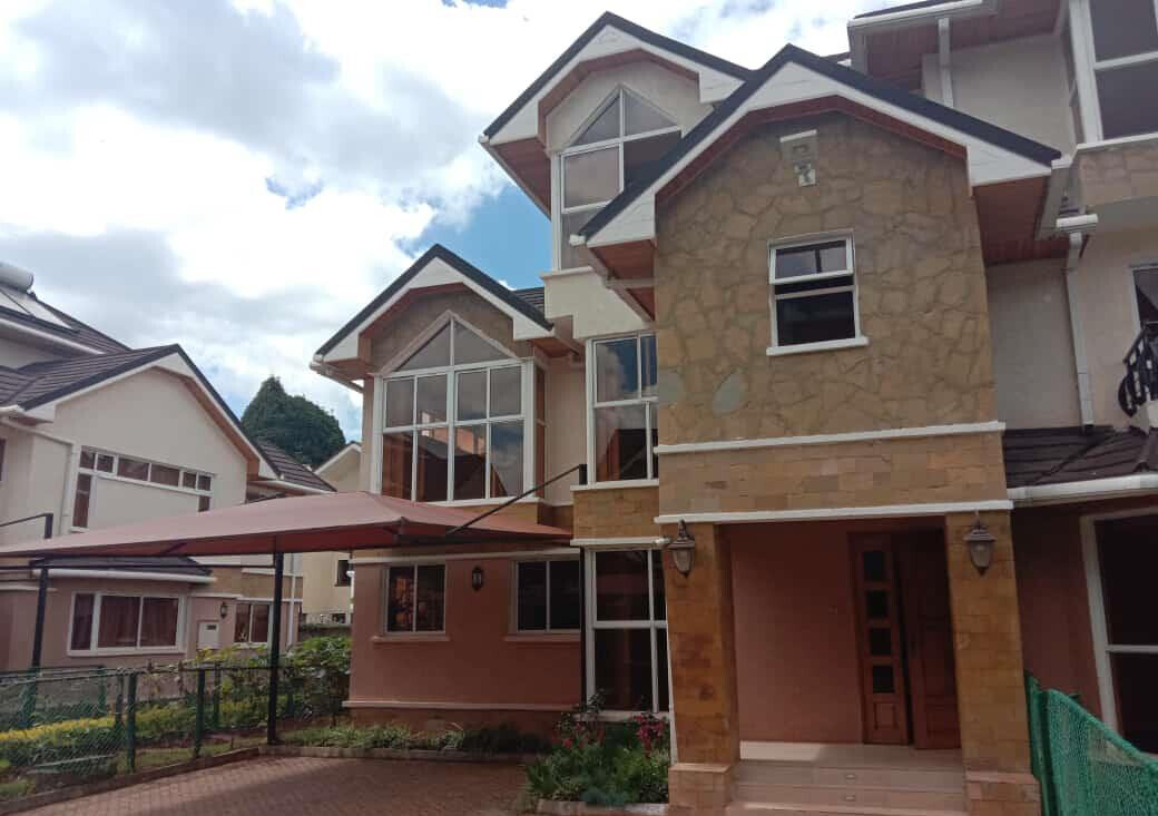 5-Ensuite Townhouse with DSQ & Mature Garden - Lavington