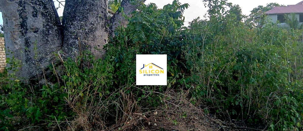Quarter Acre Plot in Galu for KSh 6M