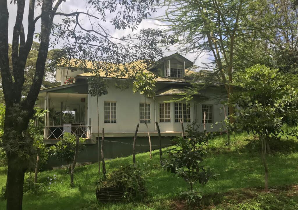 3-Bed Townhouse on 1.9 Acres with Big Garden – Karen