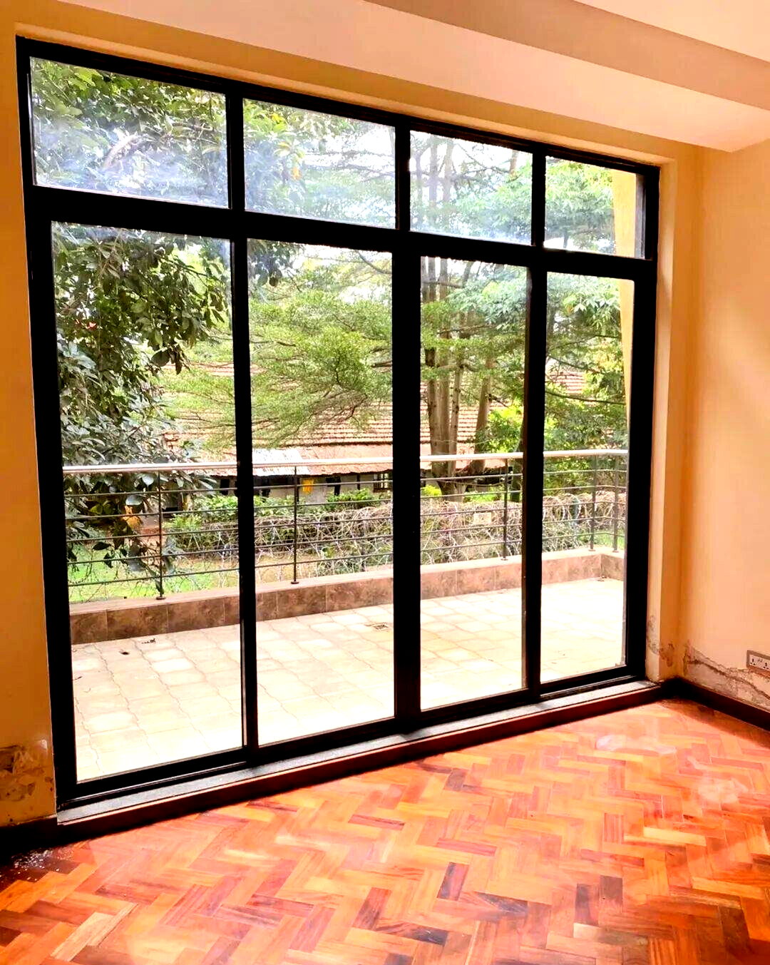 5-Ensuite Townhouse with Rooftop Entertainment & DSQ - Lavington