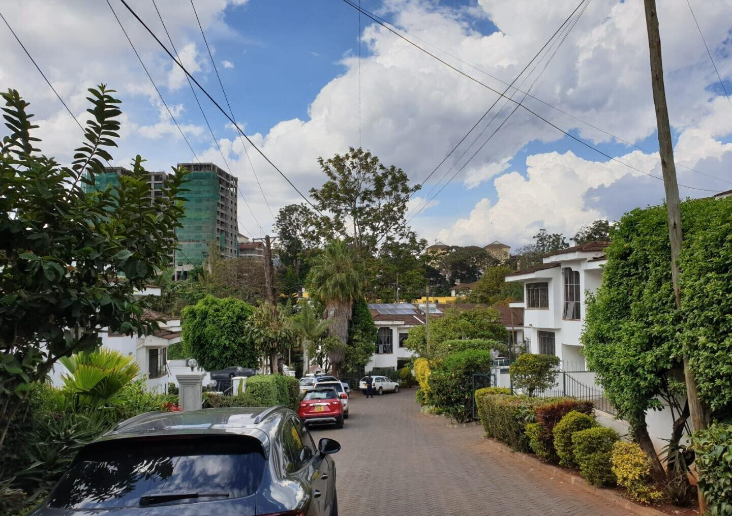 5BR Townhouse with Pool, Gym & Sauna - Riverside, Westlands