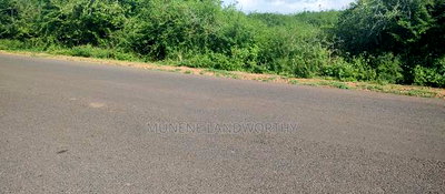 Embu County, Mutuobare Commercial 50x100 Plots Tarmac Road. - Image 16