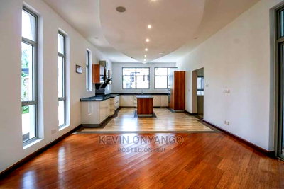 5bdrm Villa in Karen for sale - Image 5