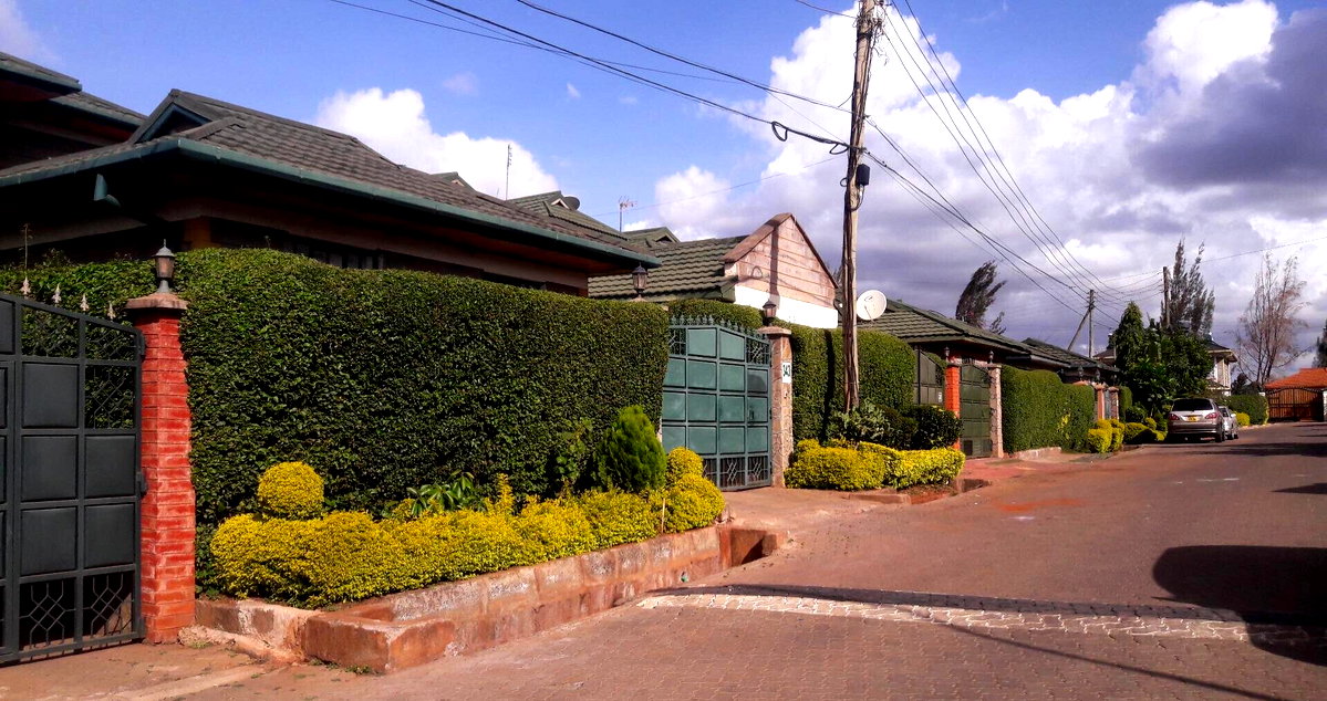 4-Bed All Ensuite Townhouse with Study & Servant Quarters - Muthaiga