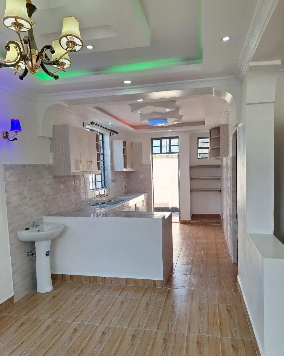3BR All-Ensuite Townhouse with Electric Fence & Alarm - Ruiru Kimbo