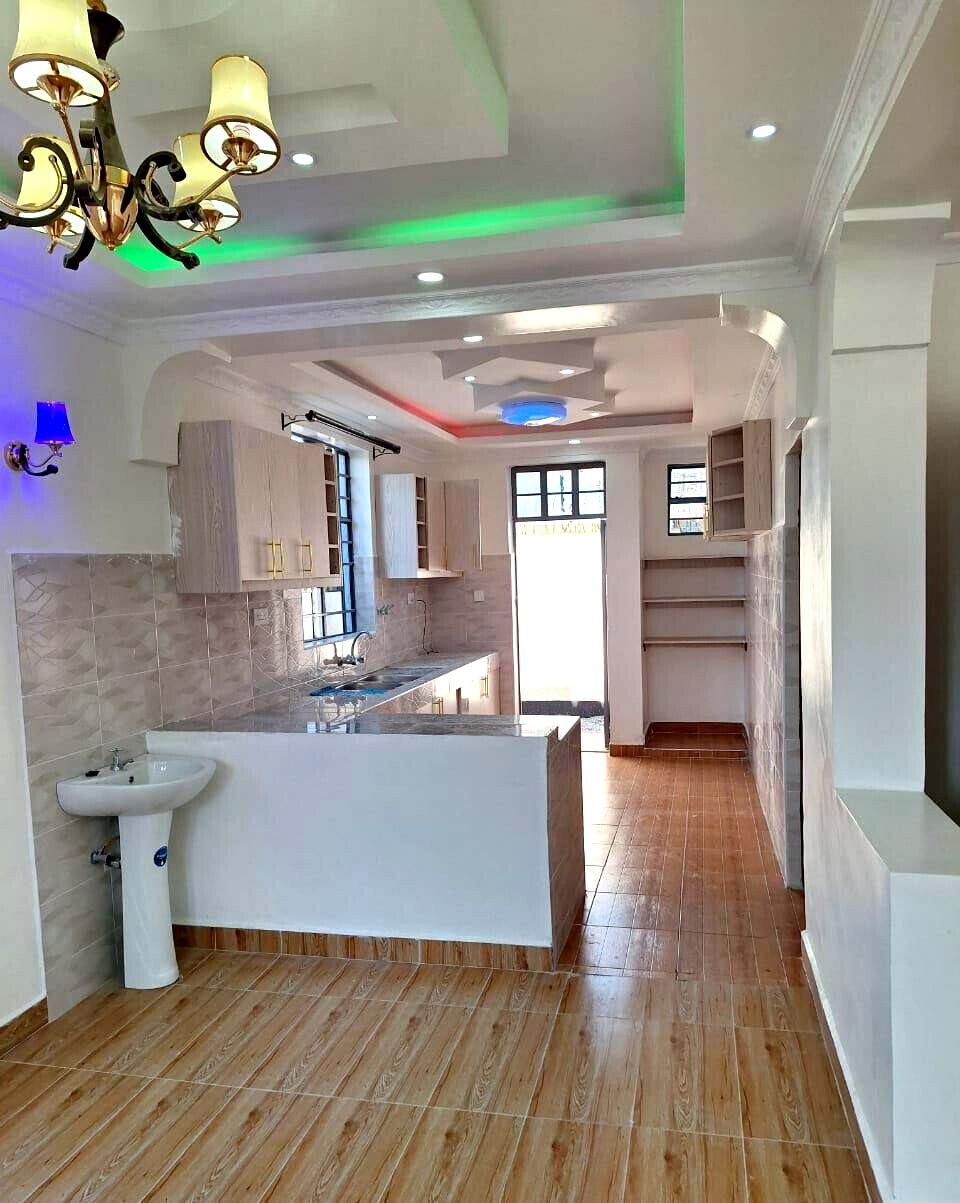 3BR All-Ensuite Townhouse with Electric Fence & Alarm - Ruiru Kimbo