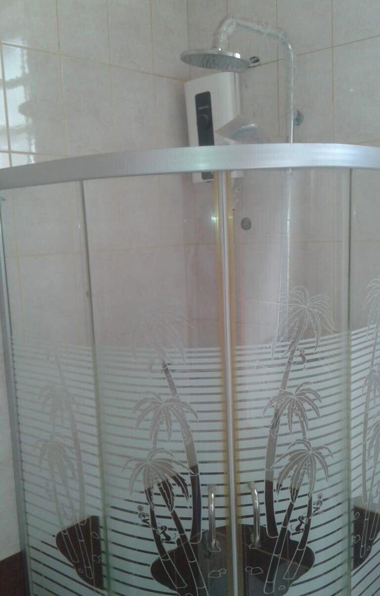 4BR All En-Suite Townhouse on Tarmac, Borehole & 3-Phase Power - Kiserian
