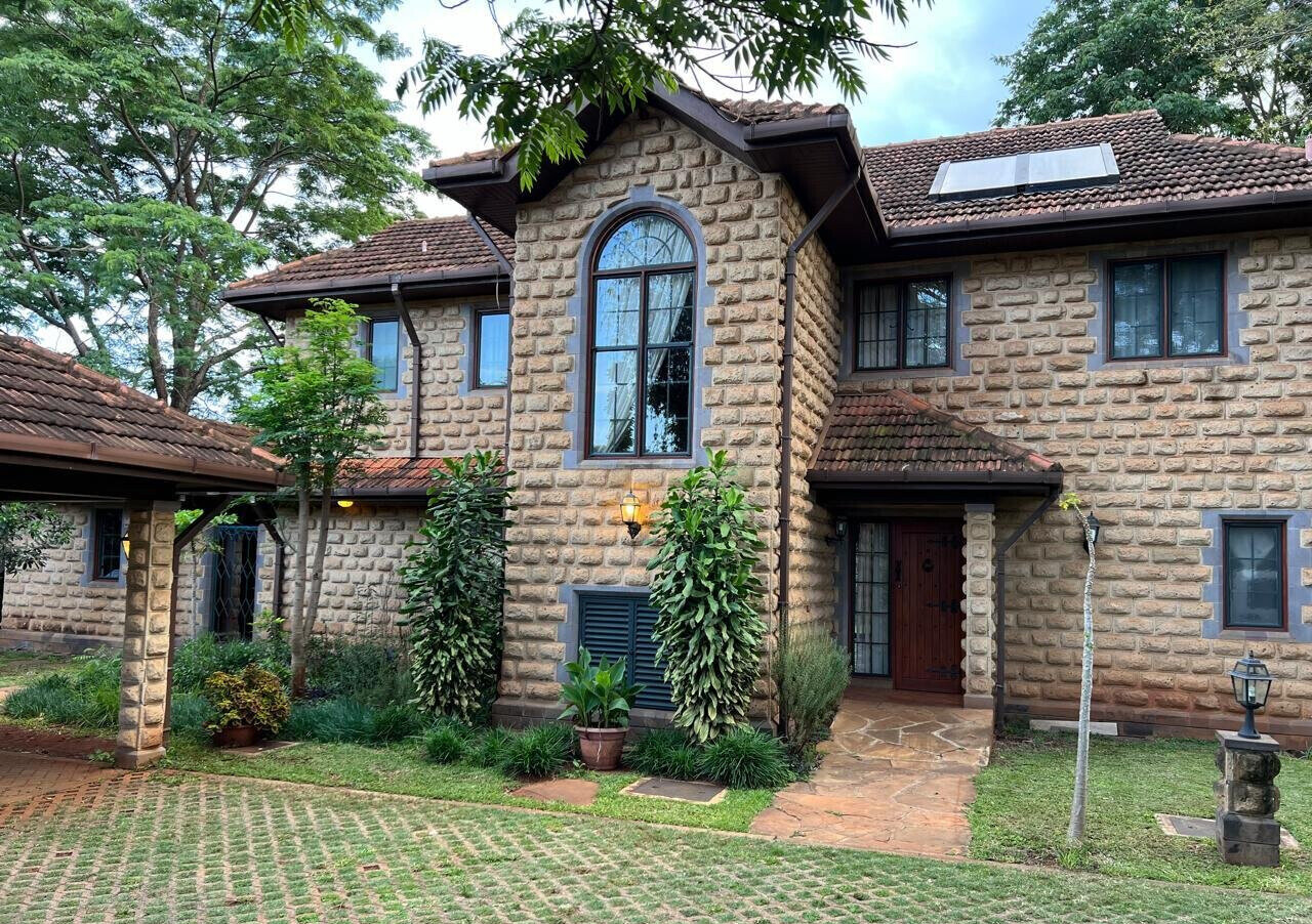 Quarter Acre Townhouse at KSh 452K